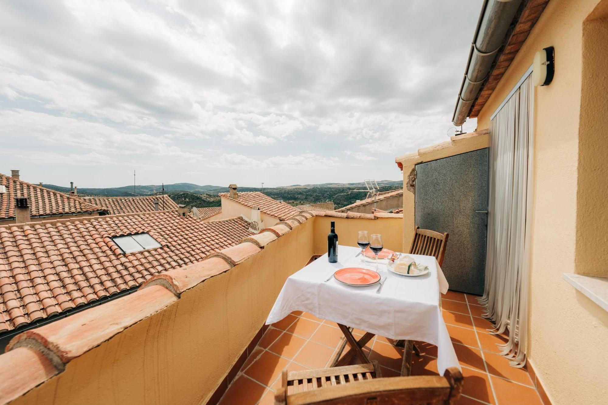 Apartamentos Stetic 2 Morella Buitenkant foto